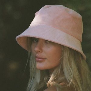 🌸Lack of Color Pink Terry Cloth Bucket Hat L/XL🌸
